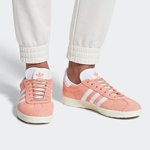 peach gazelles